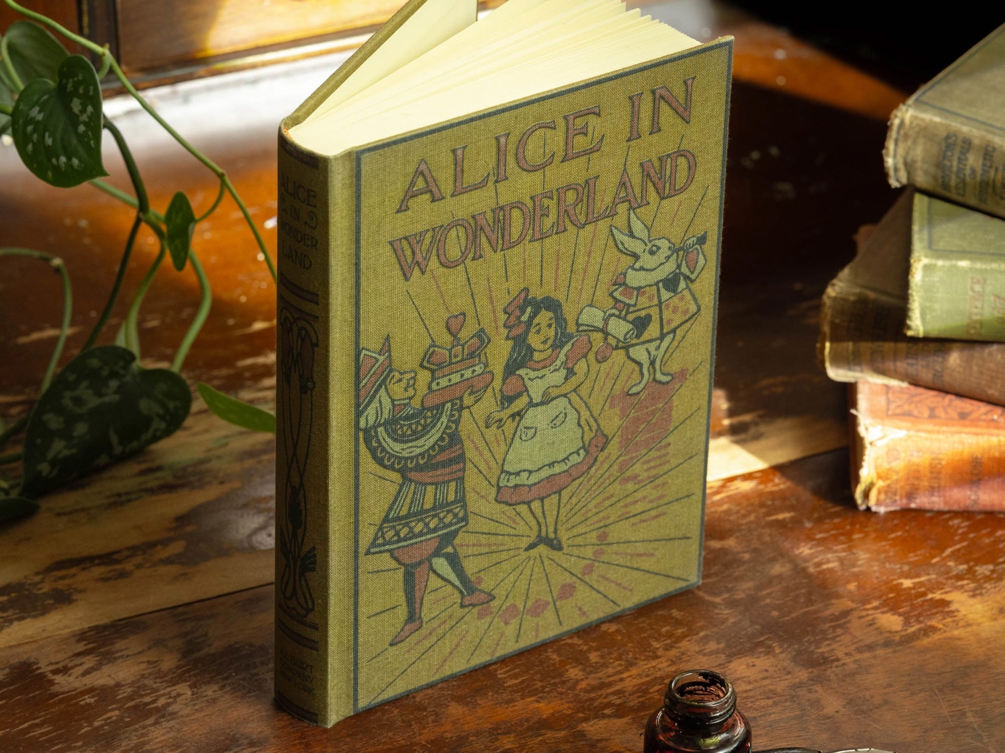 Alice In Wonderland Book Journal