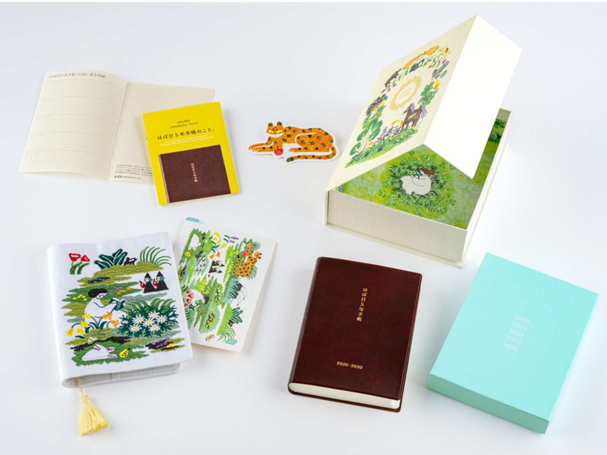 Hobonichi 5-Year Techo Gift Edition - Iyo Okumi - Haconiwa